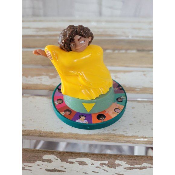 Encanto Disney 2021 McDonald's toy figurine spin - Picture 1 of 6